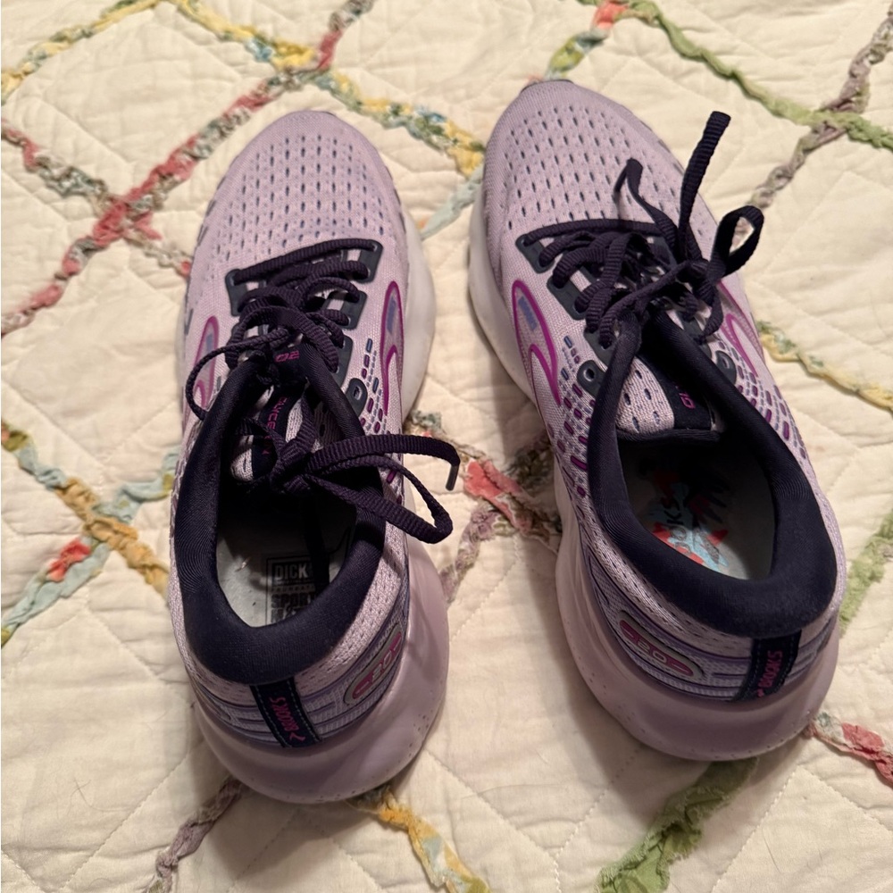Brooks Women's Running Shoes - Purple and White Size 7.5